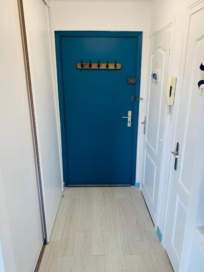 Appartement De Standing Climatisé, Avec Piscine, Proche De La Fréjus
